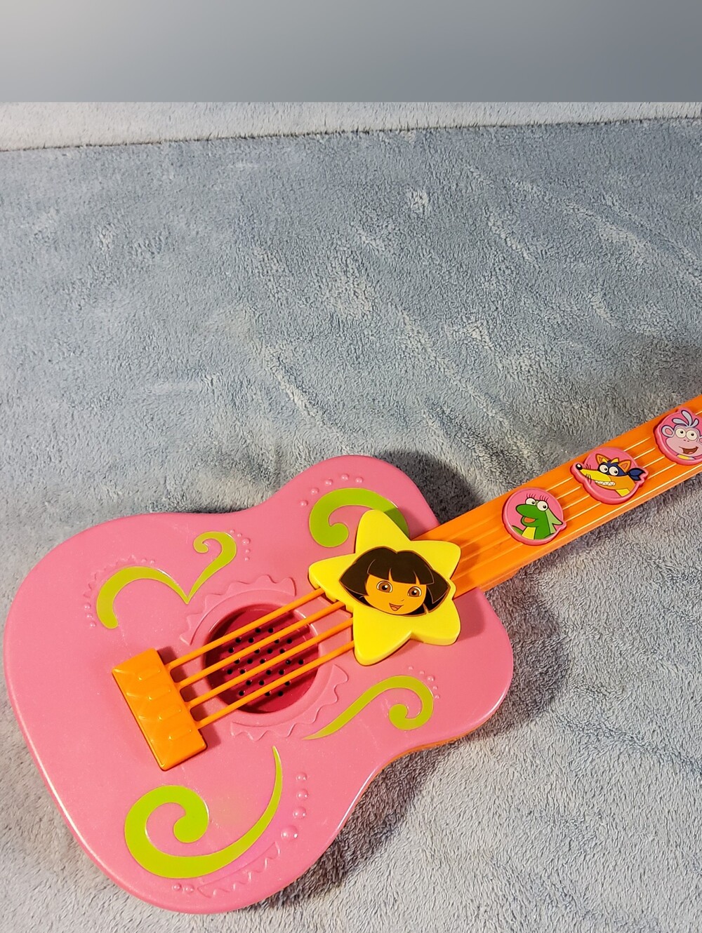 Dora the Explorer Toy Guitar Tested and Working 2009 Mattel Nostalgia Musical